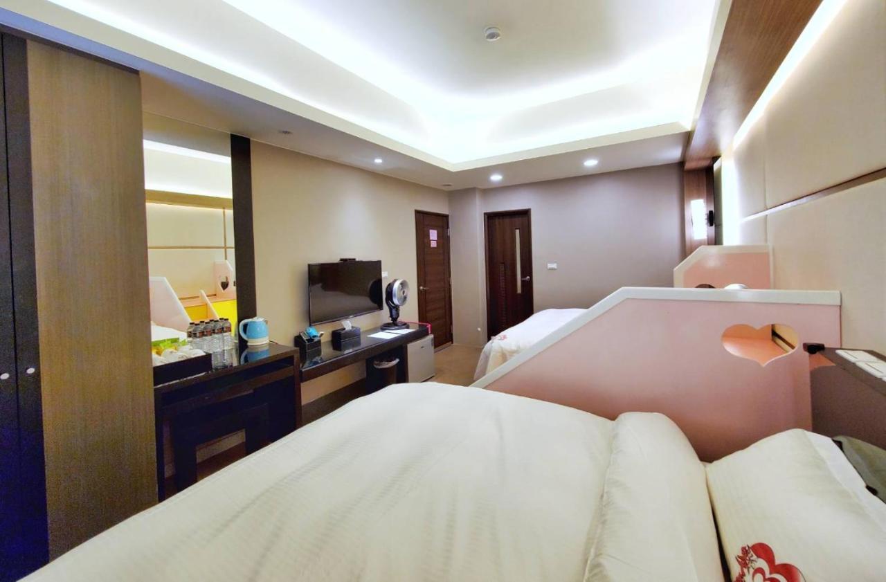 Ai Lian Shan Shui Homestay Magong Eksteriør billede